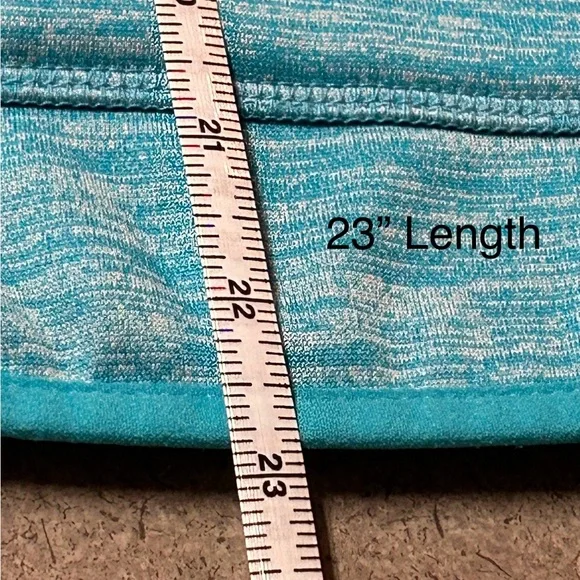 Danskin Hooded Pullover/Hoodie - Picture 4 of 9